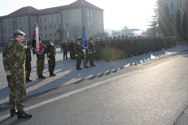 Slavnostní nástup u příležitosti 15. výročí vstupu ČR do NATO 
