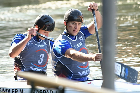 Smutná posádka deblkanoe Jonáš Kašpar, Marek Šindler