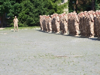 Velitel 6. PRT v čele jednotky