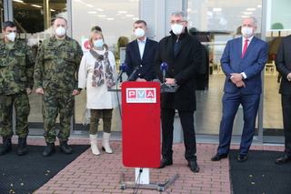 Společná tisková konference