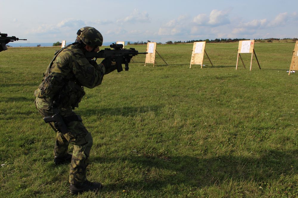 Střelba z útočné pušky s časovým limitem