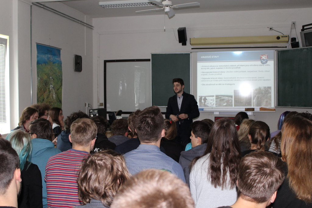 Studenti pozorně poslouchali