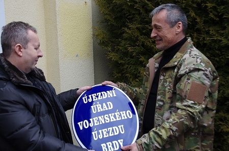 Ministr obrany Martin Stropnický slavnostně předal Brdy nově vzniklé správě CHKO