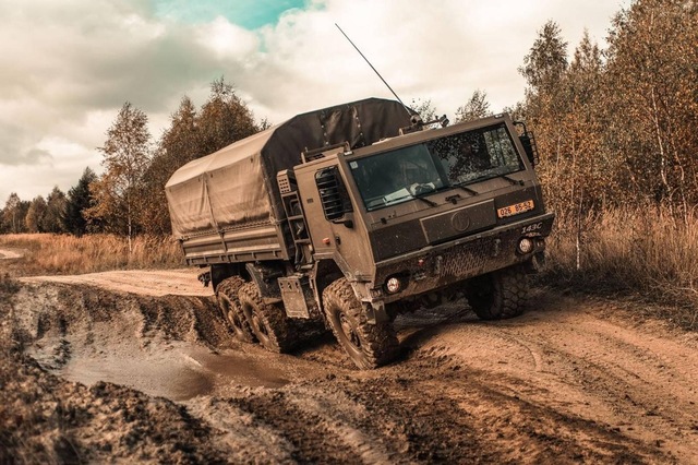 Ministerstvo obrany chce uzavřít rámcovou dohodu na nákup nákladních vozů Tatra