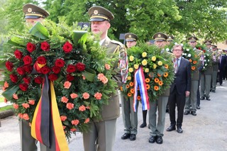 Památku obětí uctili zástupci tří desítek velvyslanectví