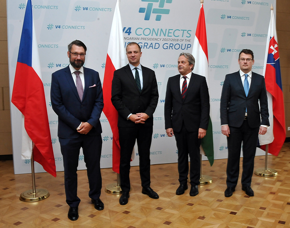 Na závěr jednání schválili doporučení a úkoly k dalším krokům při rozvíjení vzájemné spolupráce v následujících měsících