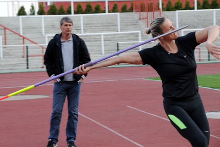 Tak vypadá návrat olympijské vítězky a královny oštěpu - vítězství v Římě 
