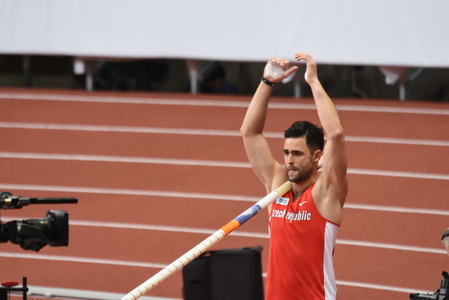 Tyčkař Jan Kudlička v nejhodnotnější soutěži koulařů skončil na 4. místě.