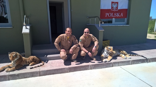 Účastníci cvičení NATO Tiger Meet major Petr Slíva a kapitán Václav Špaček