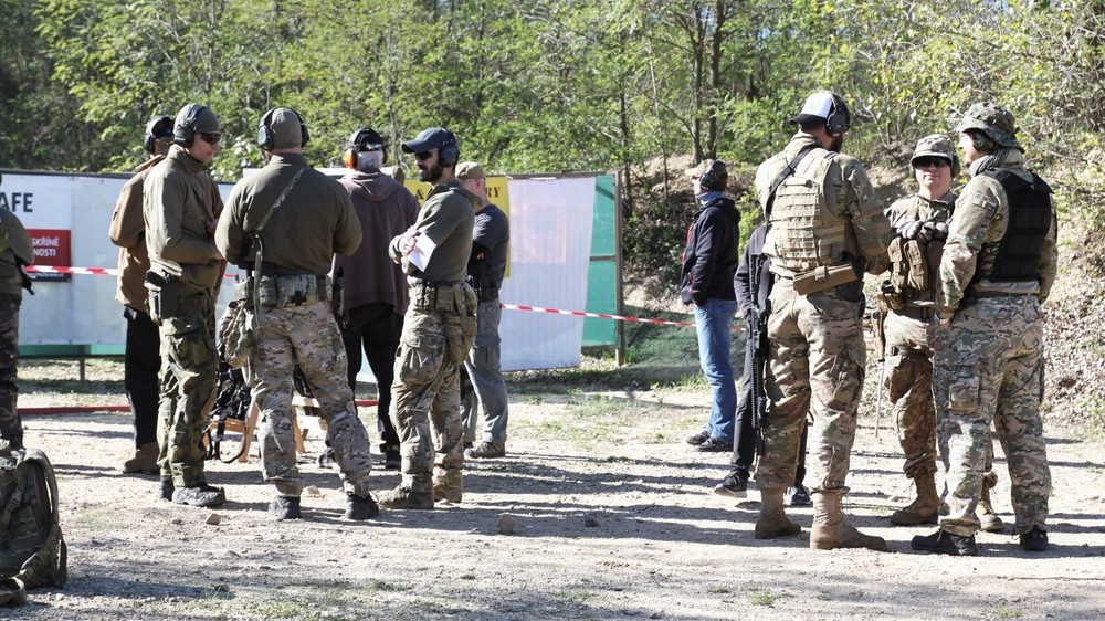 Střelecká soutěž, která nese jméno válečného hrdiny Jiřího Regiho Schamse, pomohla další rodině 