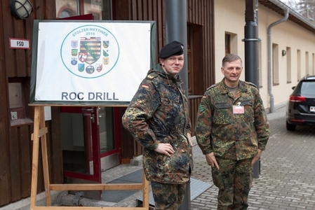 Velitel a zástupce 37. mech. brigády