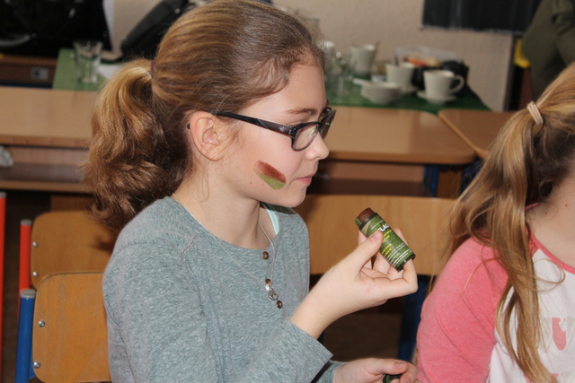 Také v Želešicích byl velký zájem o maskovací barvy