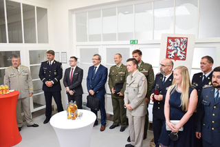 V Komunitním centru pro válečné veterány Praha byla v úterý 27. července za účasti náčelníka Generálního štábu AČR arm. gen. Aleše Opaty slavnostně zahájena výstava obrazů akademického malíře Pavla Vavryse. Výstava potrvá do 7. září.