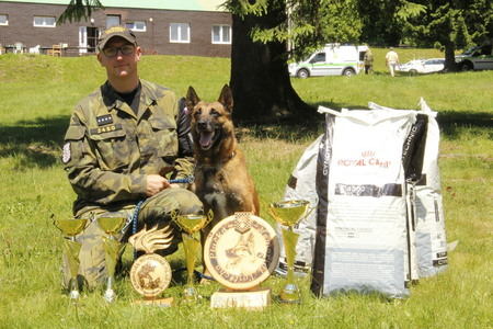Nejlepšího hlídkového psa mají vojenští policisté z Olomouce