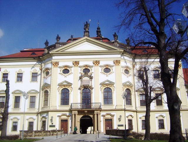 VN Olomouc - vstupní rizalit Klášterního Hradiska