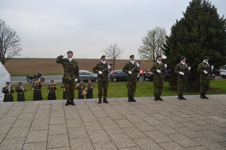 Vojenská hudba Olomouc a čestná jednotka AČR