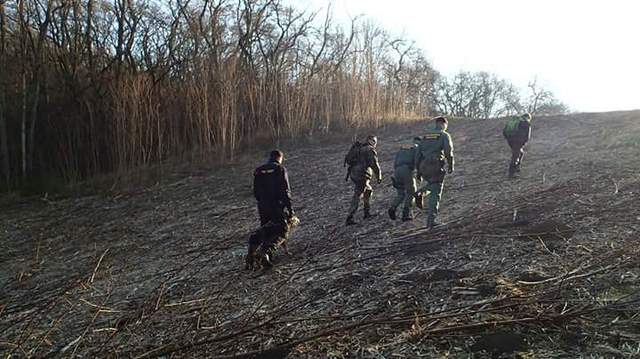 Vojenská policie při pátrací akci