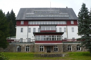 Vojenská zotavovna Špičák I