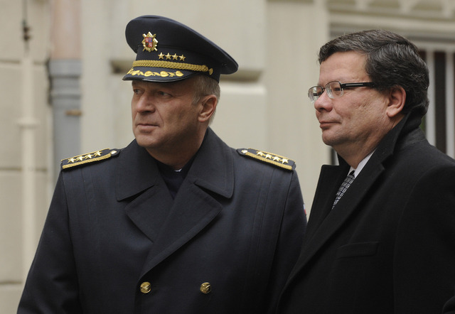 Generál Vlastimil Picek a Alexandr Vondra