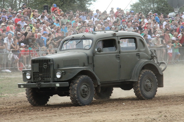 vozidlo Volvo