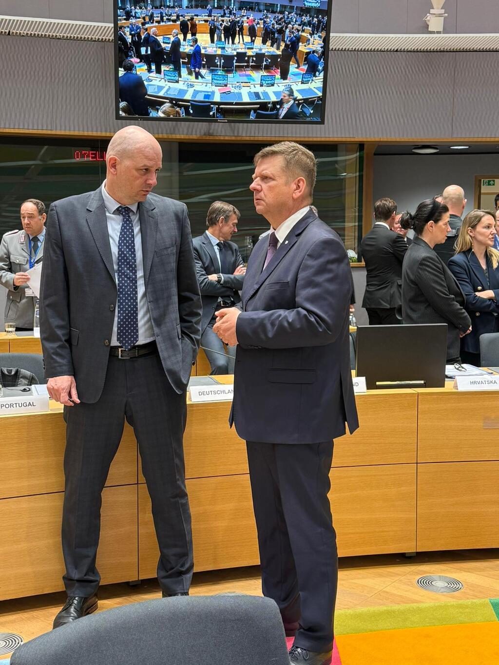 Náměstek Radovan Vích jednal v Bruselu s ministry obrany EU