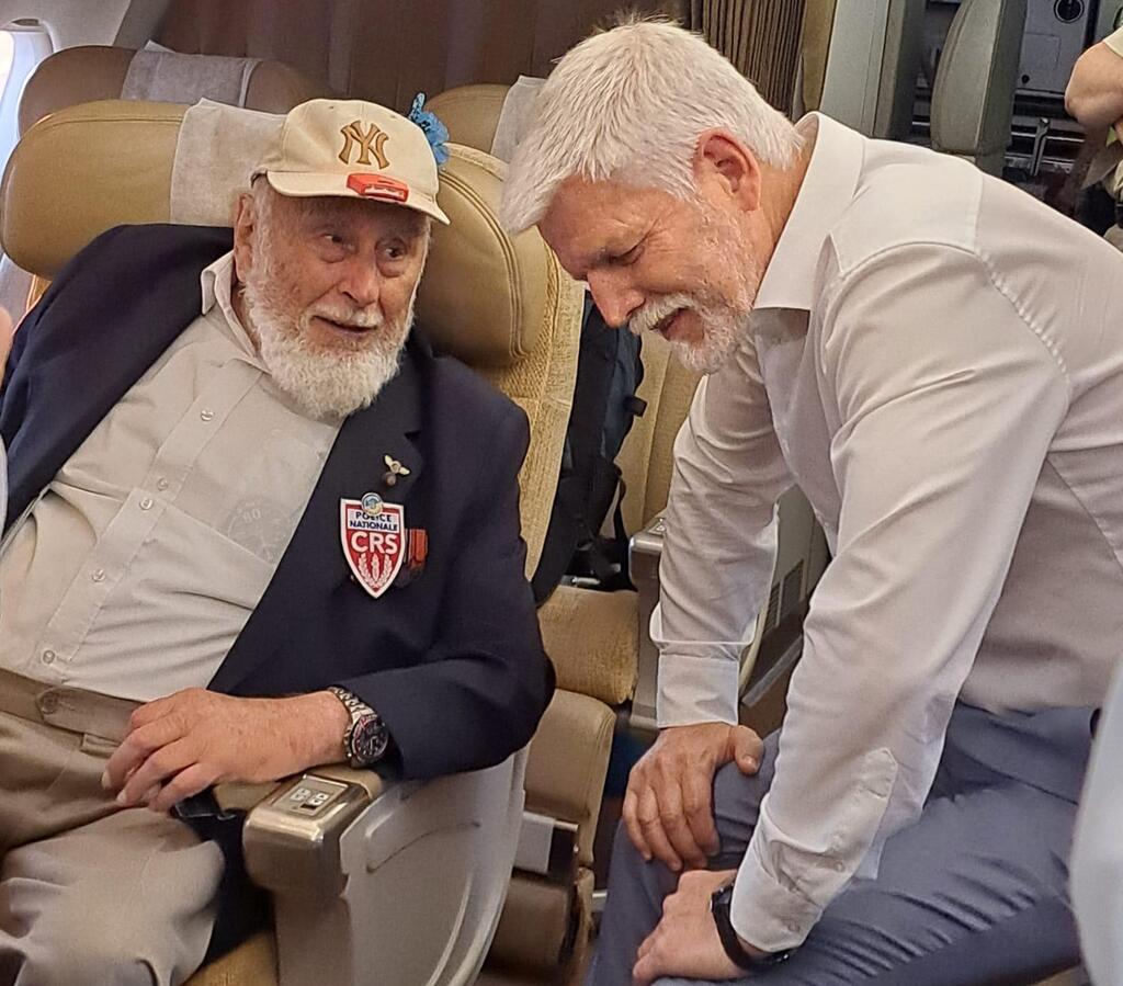 ČEŠTÍ VÁLEČNÍ VETERÁNI NA OSLAVÁCH DNE D