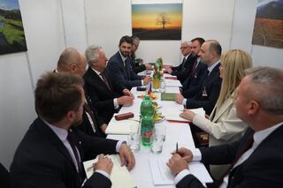 Ministr obrany Jaromír Zůna jednal s ministrem obrany Severní Makedonie Vladem Misajlovskym.