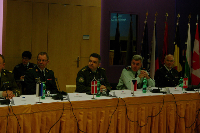 Z konference ženijních náčelníků NATO (5)