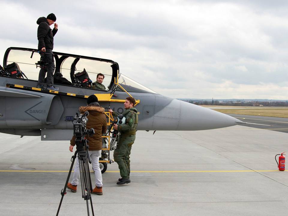 Z natáčení dílu Gripeny Čáslav