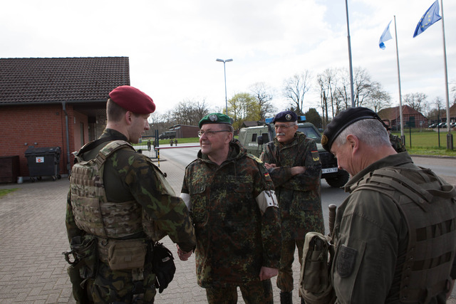 Zajištění ochrany velitele OHQ LTG Rossmanitha_1