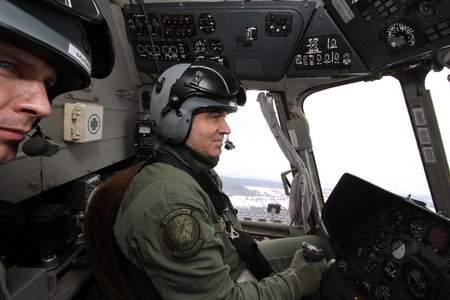 Pilots of monitoring Mi-17 helicopter