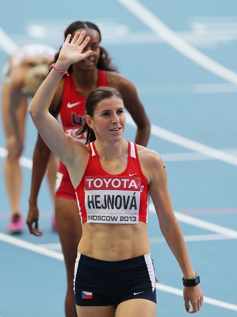 Zuzana Hejnová v cíli semifinále