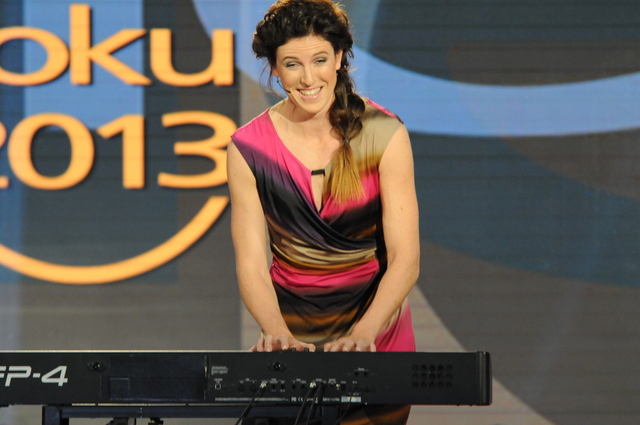 Zuzka Hejnová zahrála na piáno