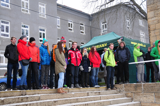 Návštěvníci dne otevřených dveří UO