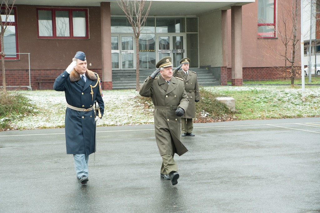 Generál Sedláček si zachovával vojenskou důstojnost, přestože mu osud připravil řadu překážek