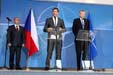 premiér a ministr obrany  s GT NATO