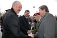 Přemysl Sobotka a Jan Fischer zdraví armádního generála Tomáše Sedláčka