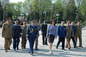 Romanian war veterans around Ms. Daniela Gitman, Ambassador of Romania to the Czech Republic (1)