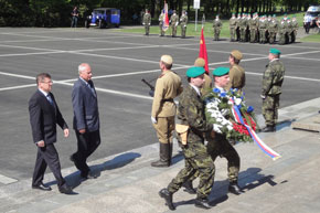 Homage to late Red Army soldiers in Ostrava (2)