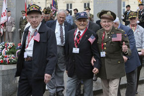 US veterans march along streets of Pilsen after 65 years again
